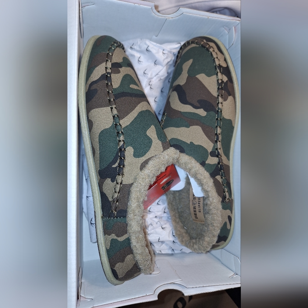 Mens slippers brand new in box